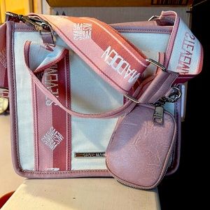 Viral on TIKTOK Steve Madden pink tote bag NWOT